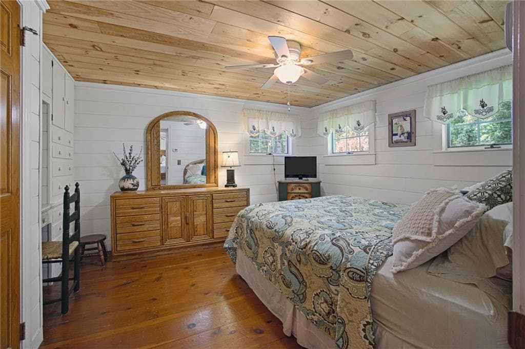 Single Family Residence at 22 Burgess Road, Foster, photo 20 of 40