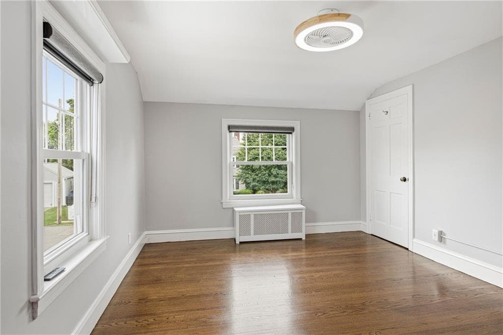26 Tryon Avenue photo 32