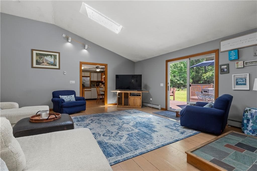 Single Family Residence at 189 Wolf Rock Road, Exeter, photo 25 of 50