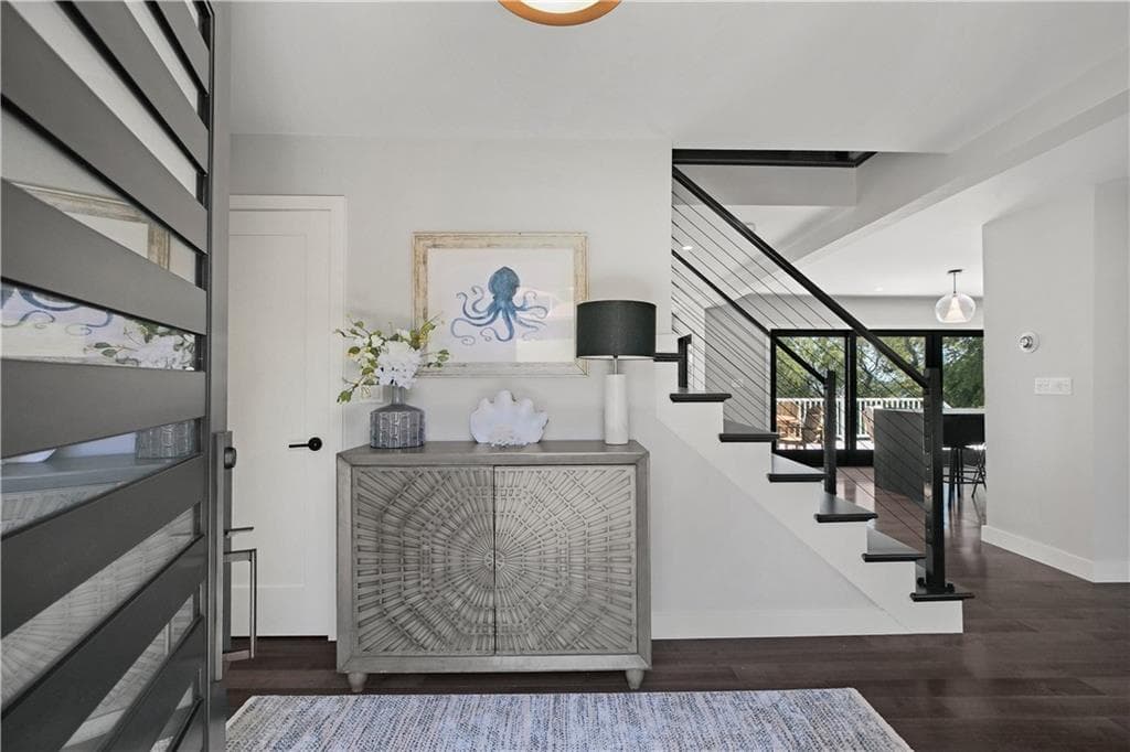 259 Taylor Road photo 3