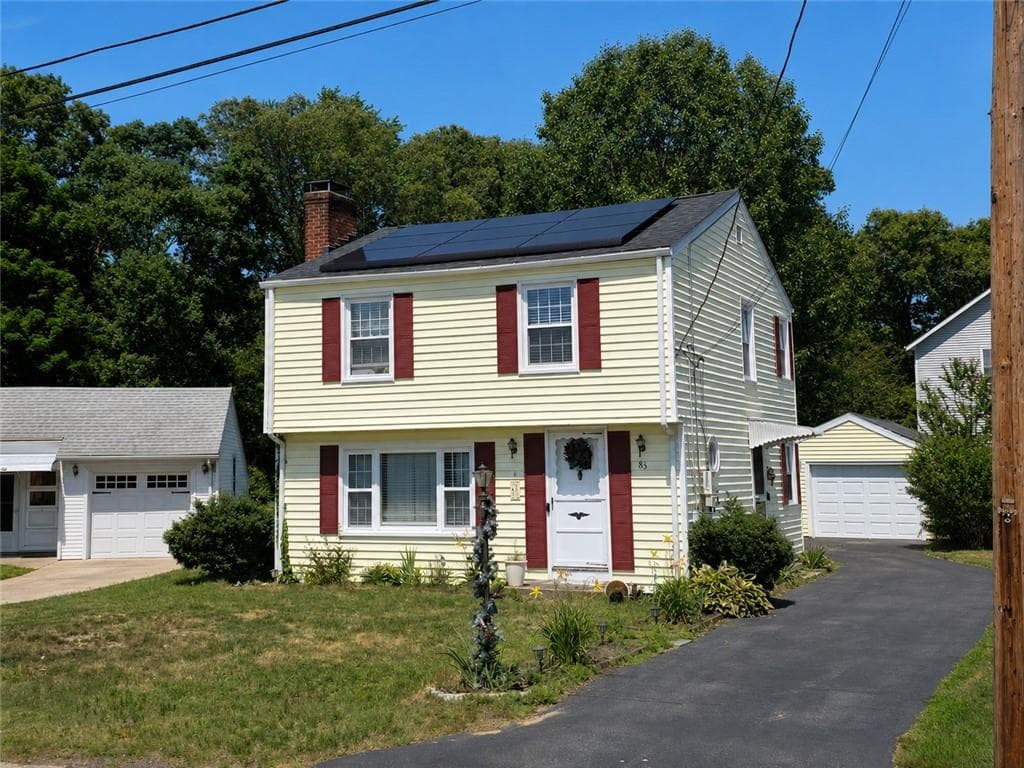 83 Harman Avenue