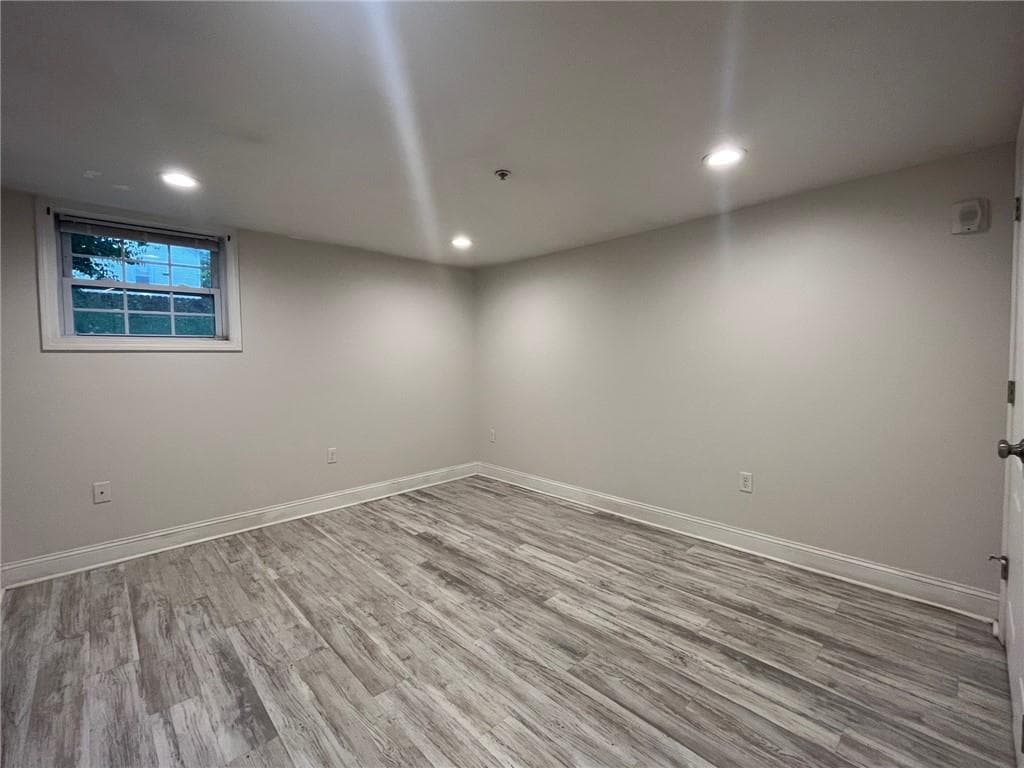 116 Vinton Street photo 43
