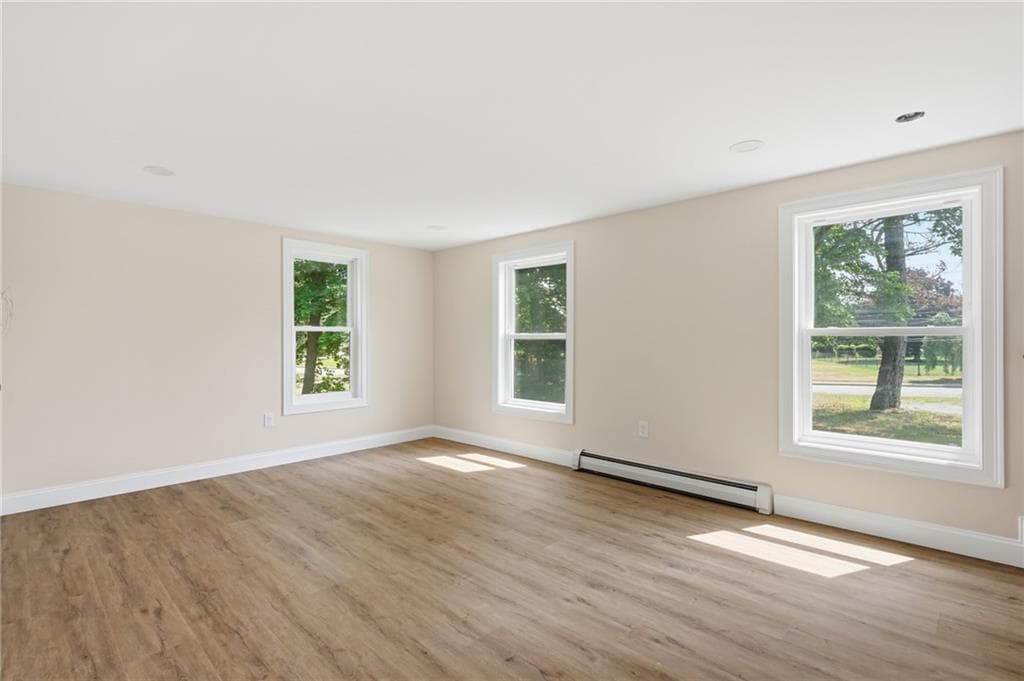 533 Scituate Avenue photo 25