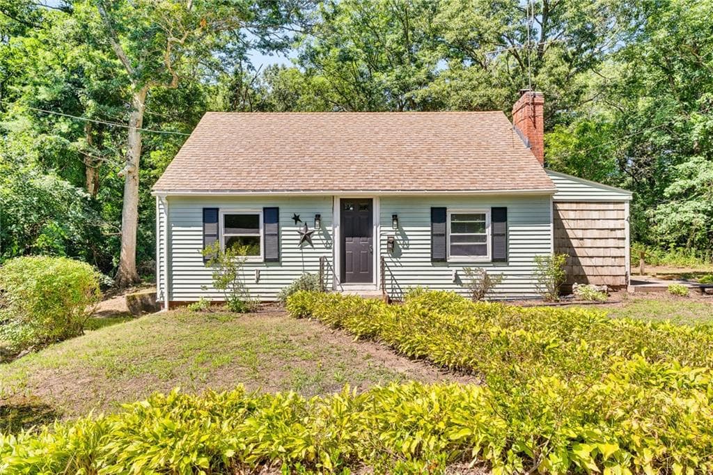 11 Sunset Avenue