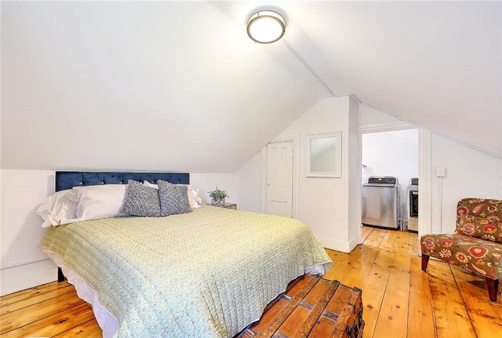 149 Earle Street photo 31