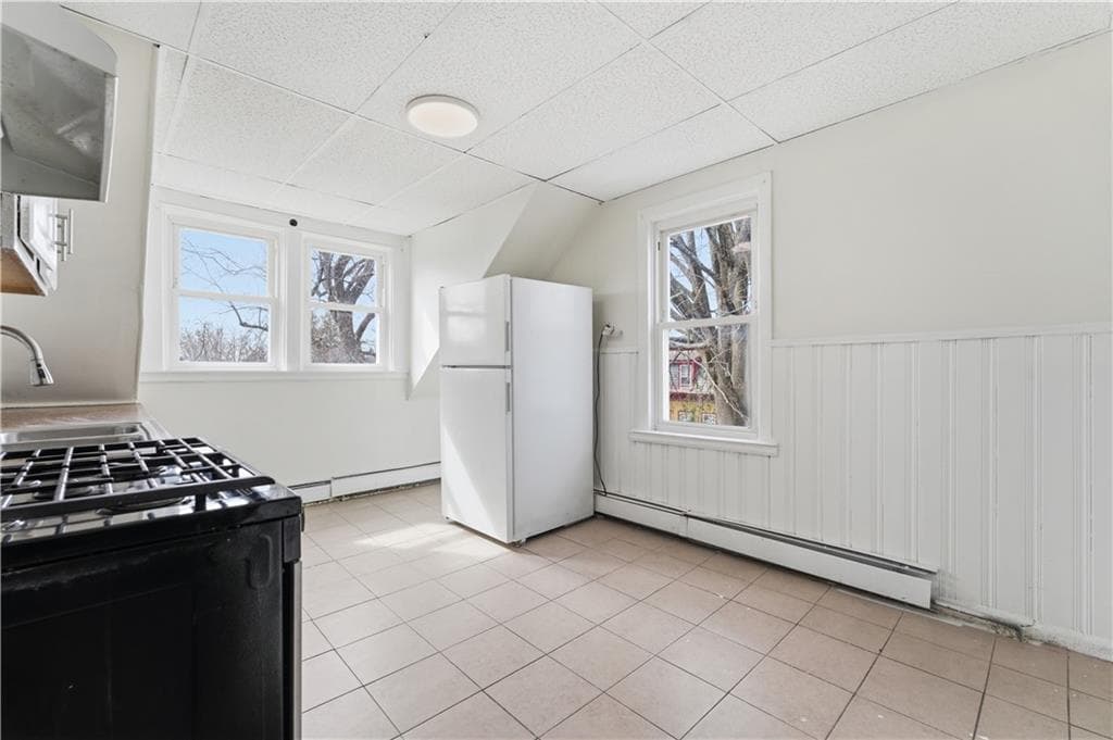 133 135 Ontario Street photo 7