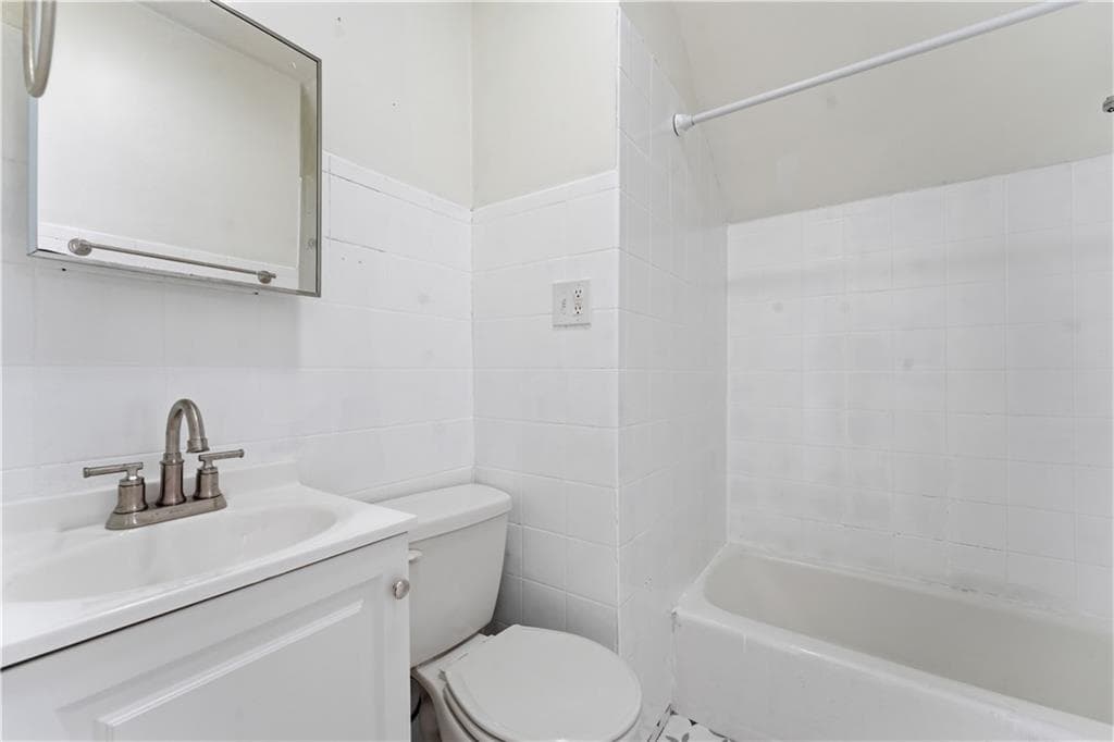 133 135 Ontario Street photo 8