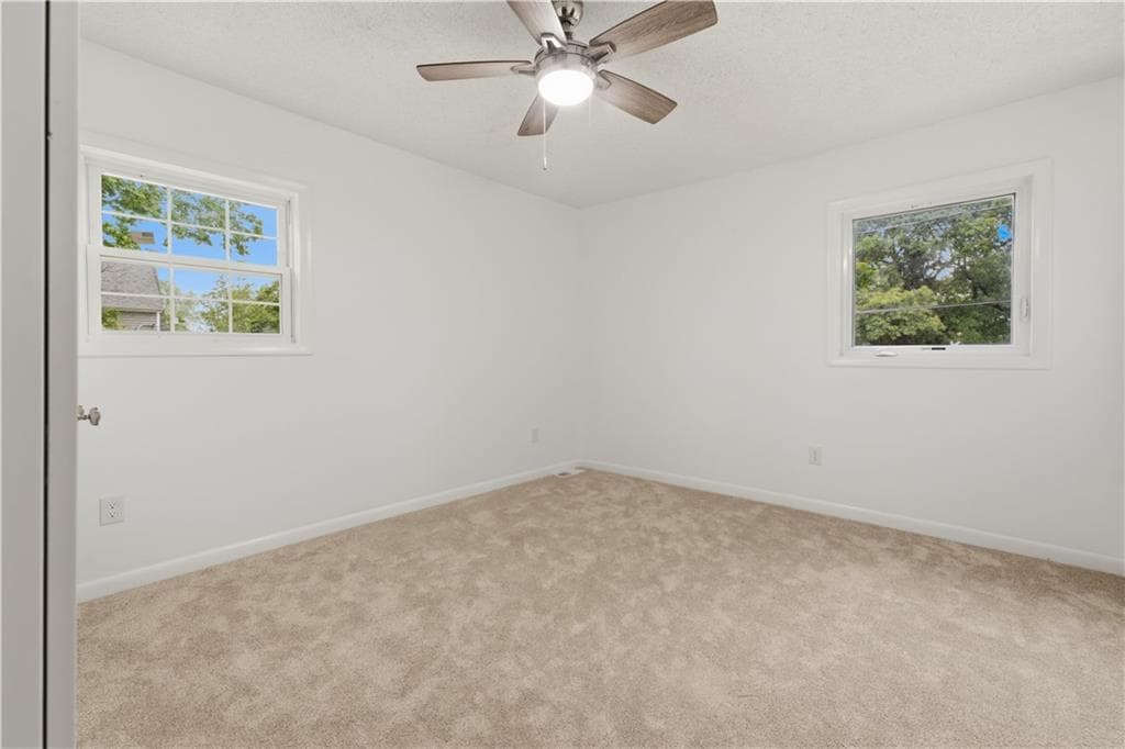 Single Family Residence at 52 Blake Street Street, Warwick, photo 20 of 26