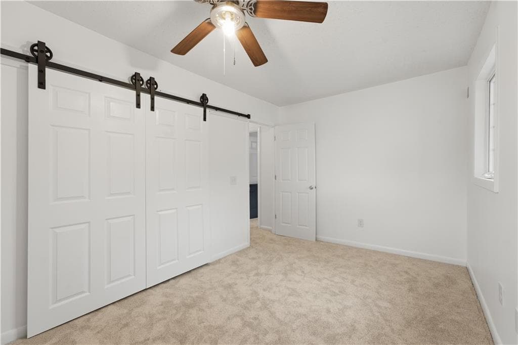 Single Family Residence at 52 Blake Street Street, Warwick, photo 21 of 26