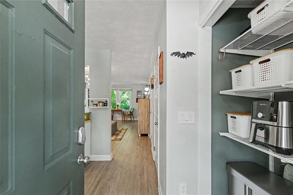 70 Oak Street UNIT B photo 18