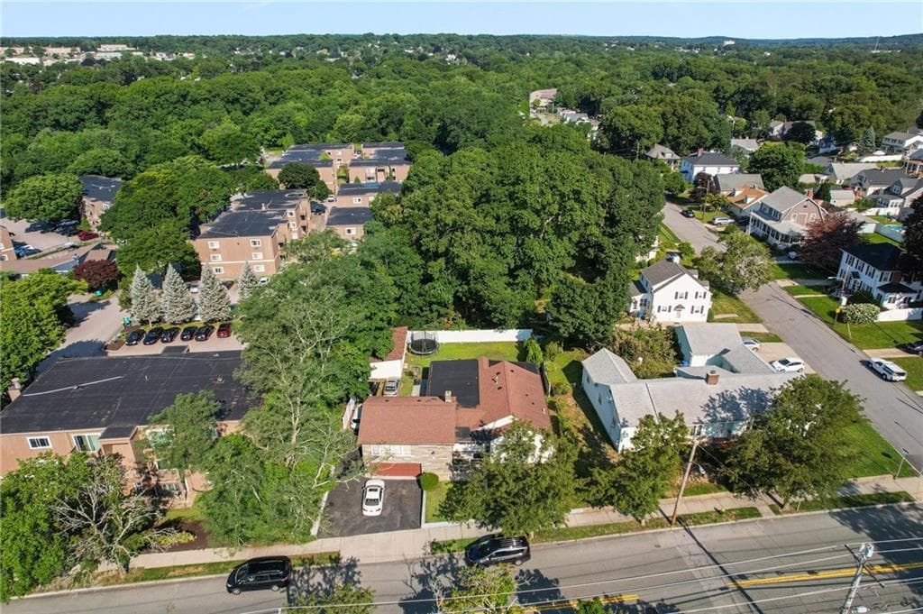 Single Family Residence at 807 Pontiac Avenue, Cranston, photo 43 of 44