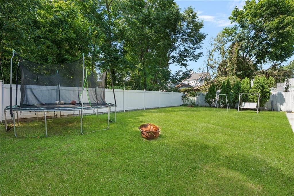 Single Family Residence at 807 Pontiac Avenue, Cranston, photo 33 of 44