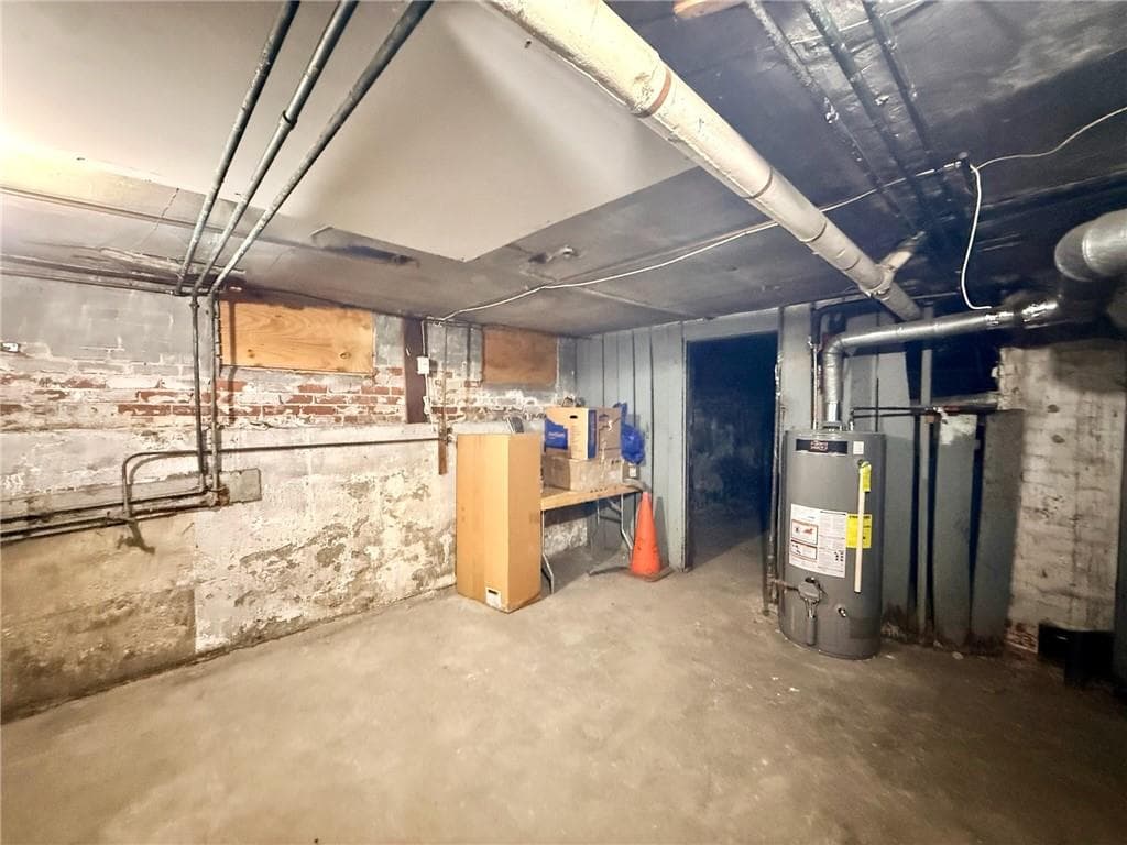 32 34 Richter Street photo 28