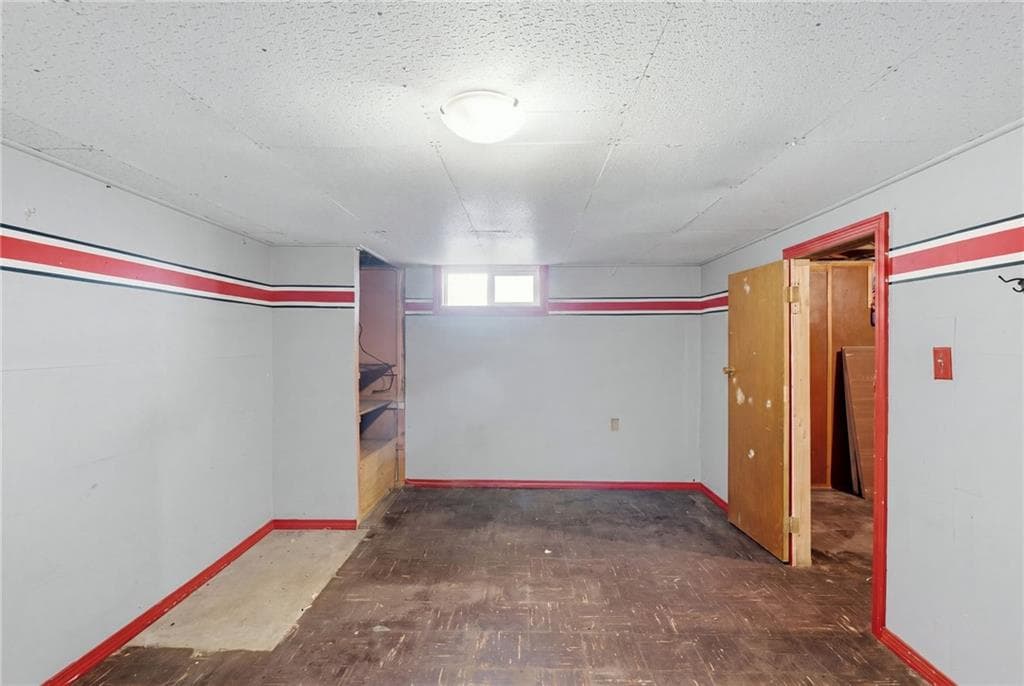 45 Remington Avenue photo 28