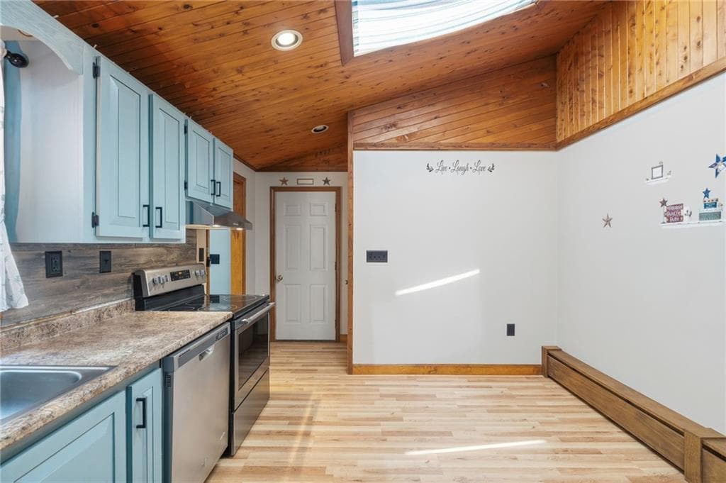 45 Remington Avenue photo 10