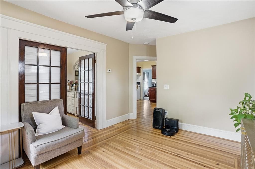 104 Fairview Avenue photo 9