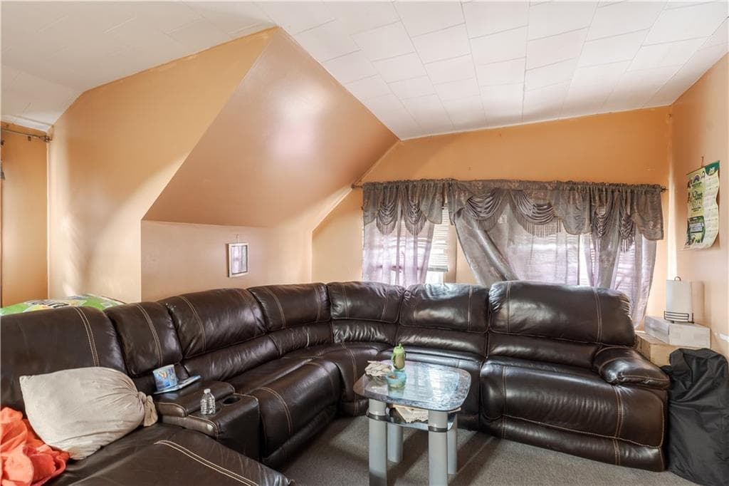 94 Clym Street photo 14