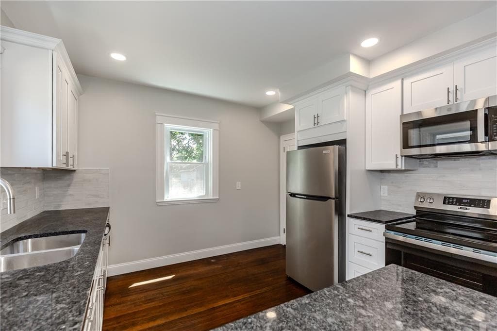 41 Wellesley Avenue photo 17