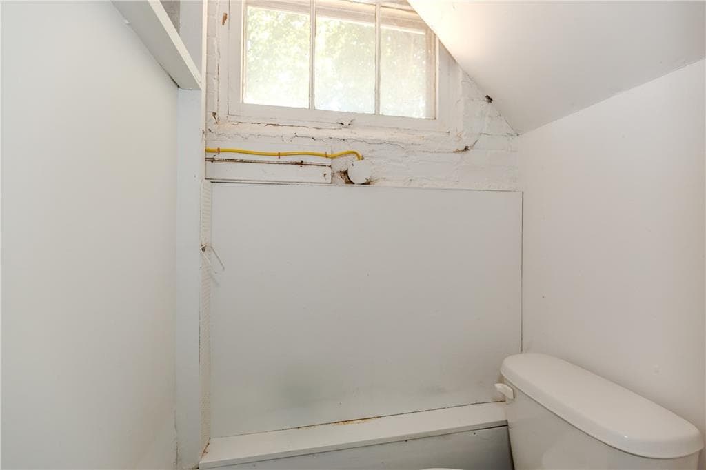 41 Wellesley Avenue photo 35