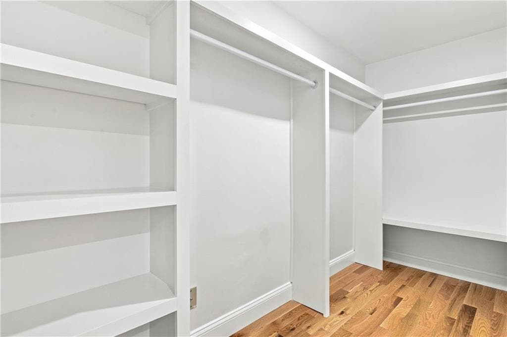 38 Winsor Street photo 14