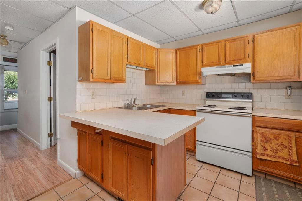 181 183 Danielson Pike photo 12