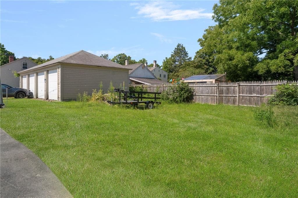 181 183 Danielson Pike photo 19