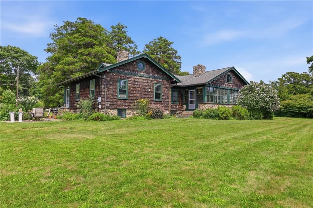 14 Wood Avenue photo 6