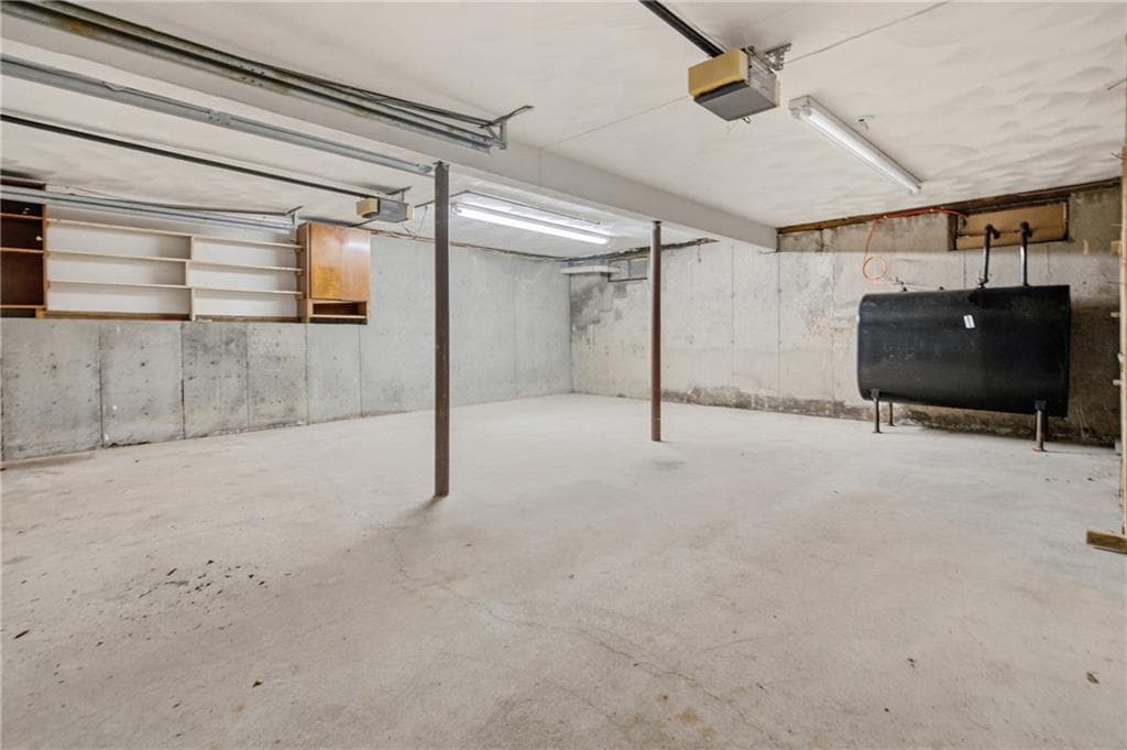 285 Angell Road photo 44