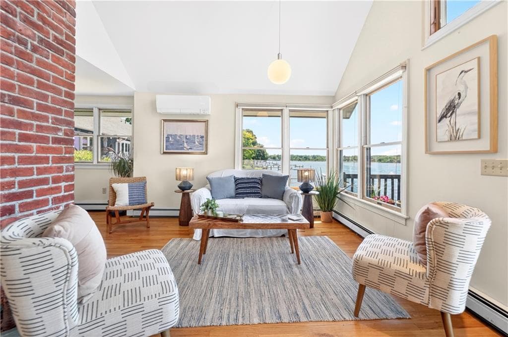 63 Teed Avenue photo 13