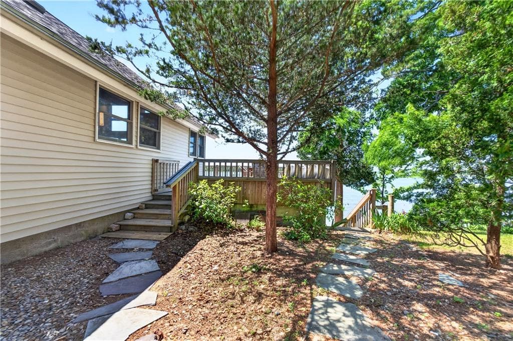 63 Teed Avenue photo 43