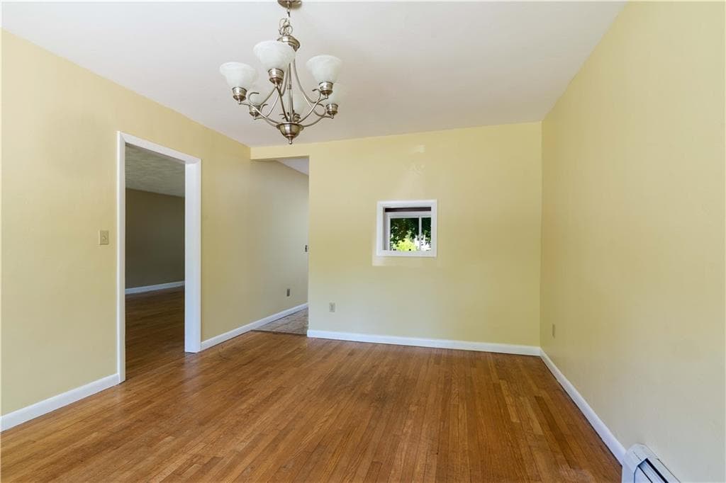 278 Green End Avenue photo 11