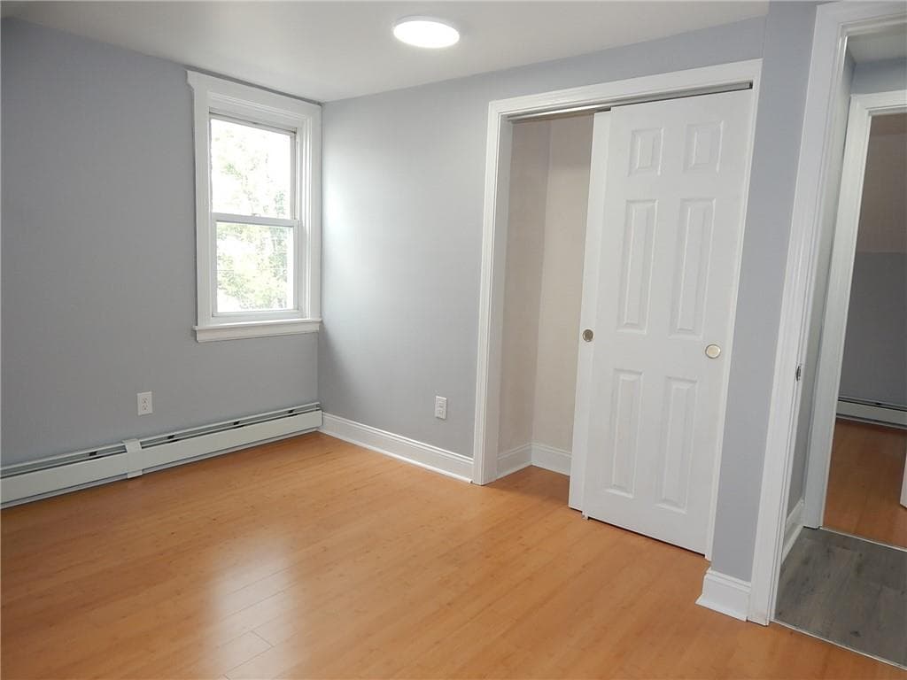 52 Hillwood Street photo 22