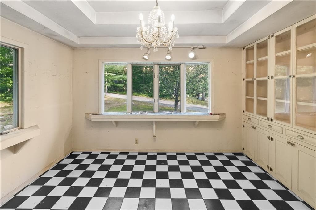 Single Family Residence at 20 Colonial Village Road, Hopkinton, photo 13 of 42