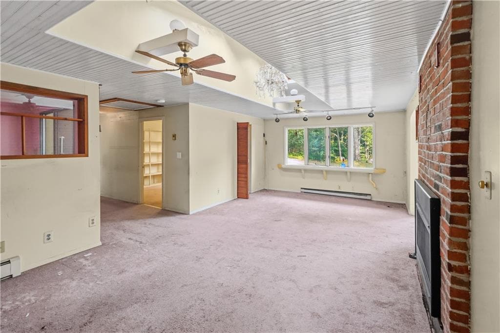Single Family Residence at 20 Colonial Village Road, Hopkinton, photo 28 of 42
