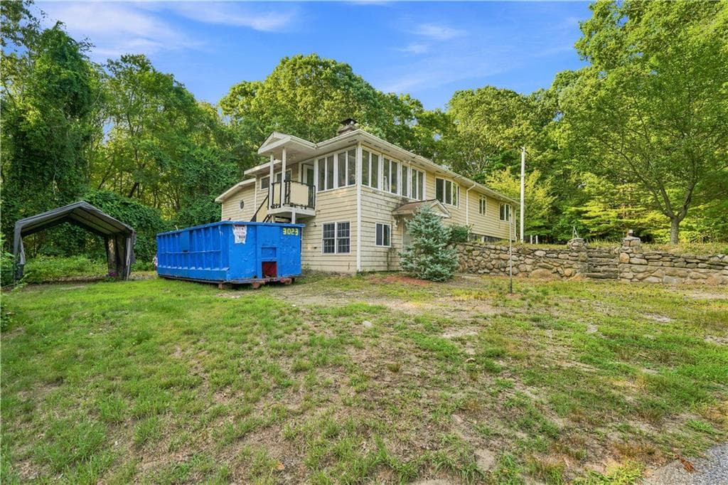 Single Family Residence at 20 Colonial Village Road, Hopkinton, photo 10 of 42