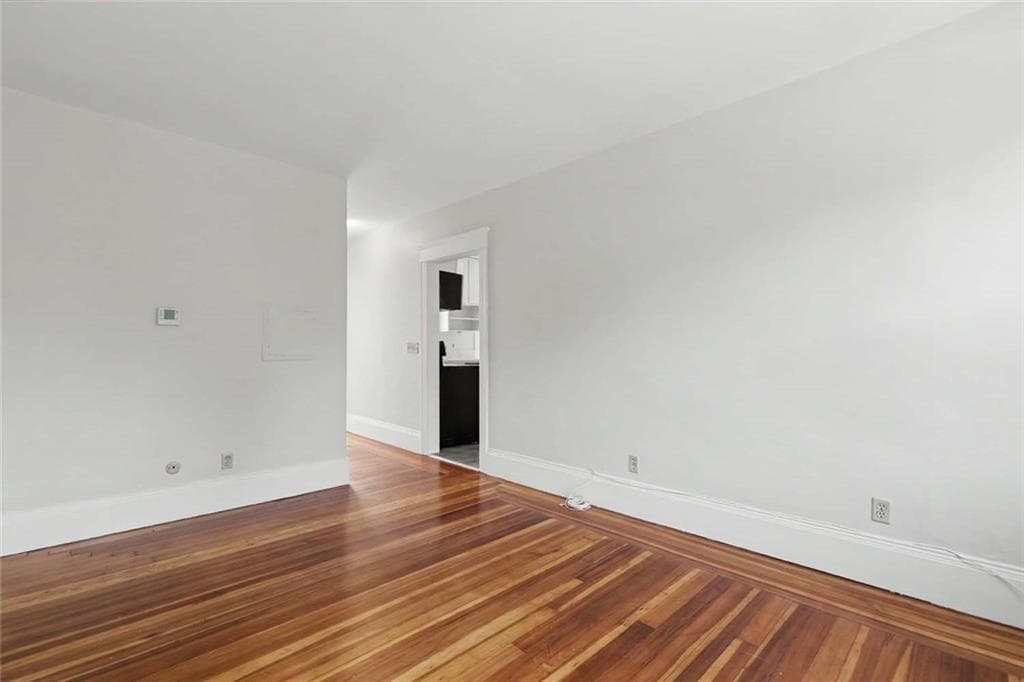 543 Lloyd Avenue UNIT 5 photo 9
