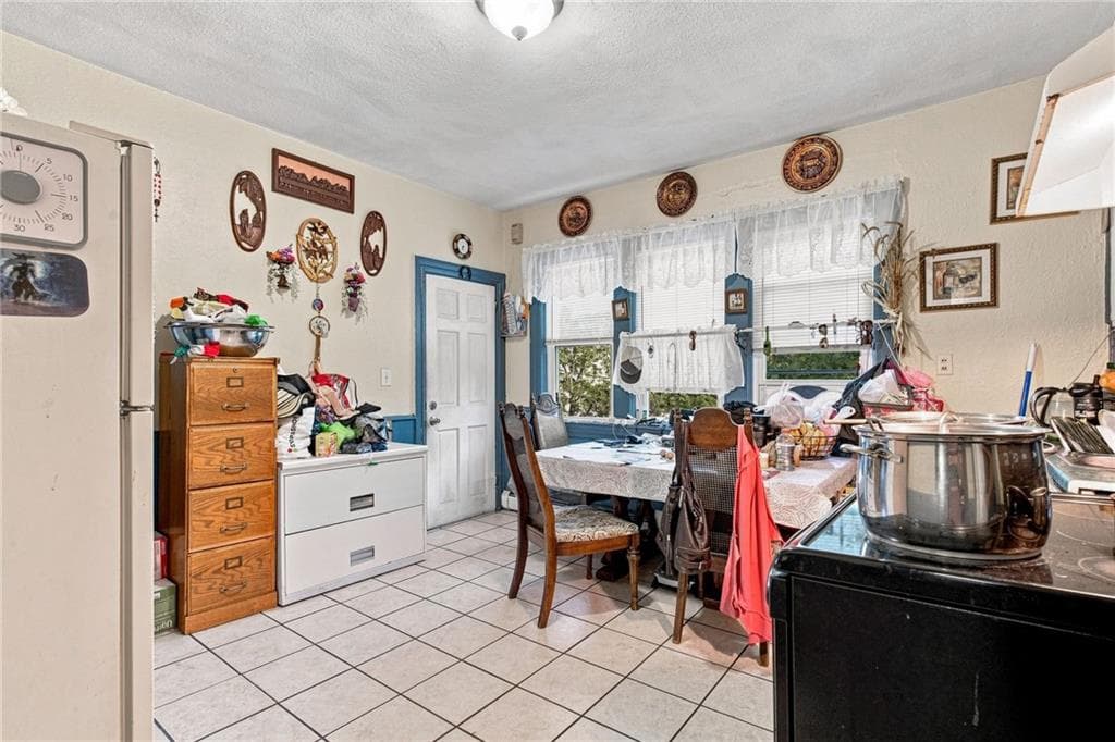 101 River Avenue photo 29