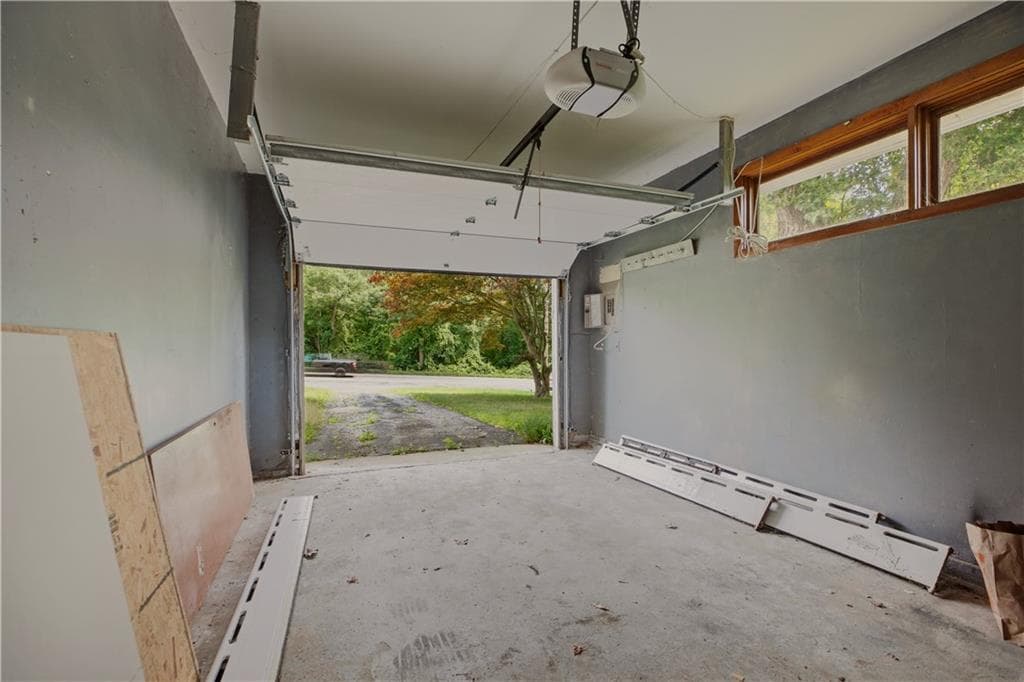 1639 Bulgarmarsh Road photo 32