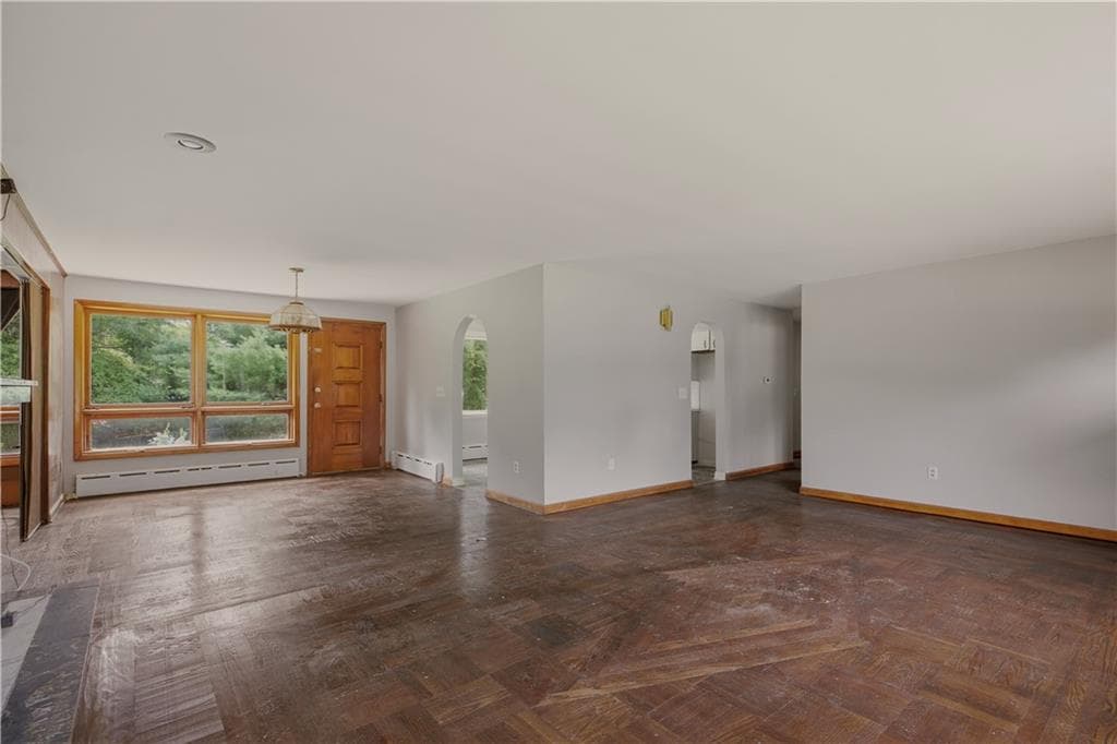 1639 Bulgarmarsh Road photo 15