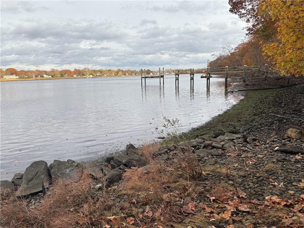 351 COUNTY Road photo 3