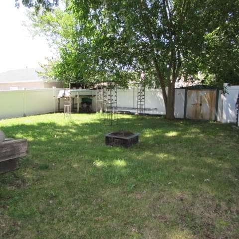 703 Manville Road photo 41
