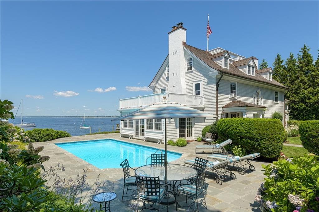 Single Family Residence at 5 Water's Edge Road, Westerly, photo 8 of 47