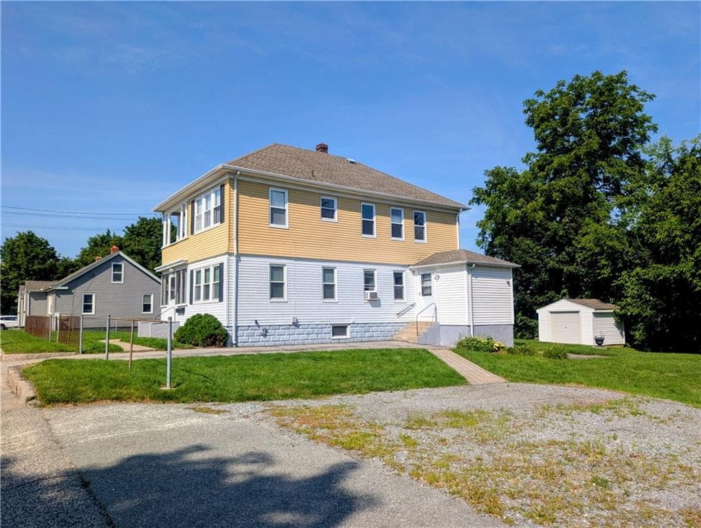 16 Colony Street photo 32