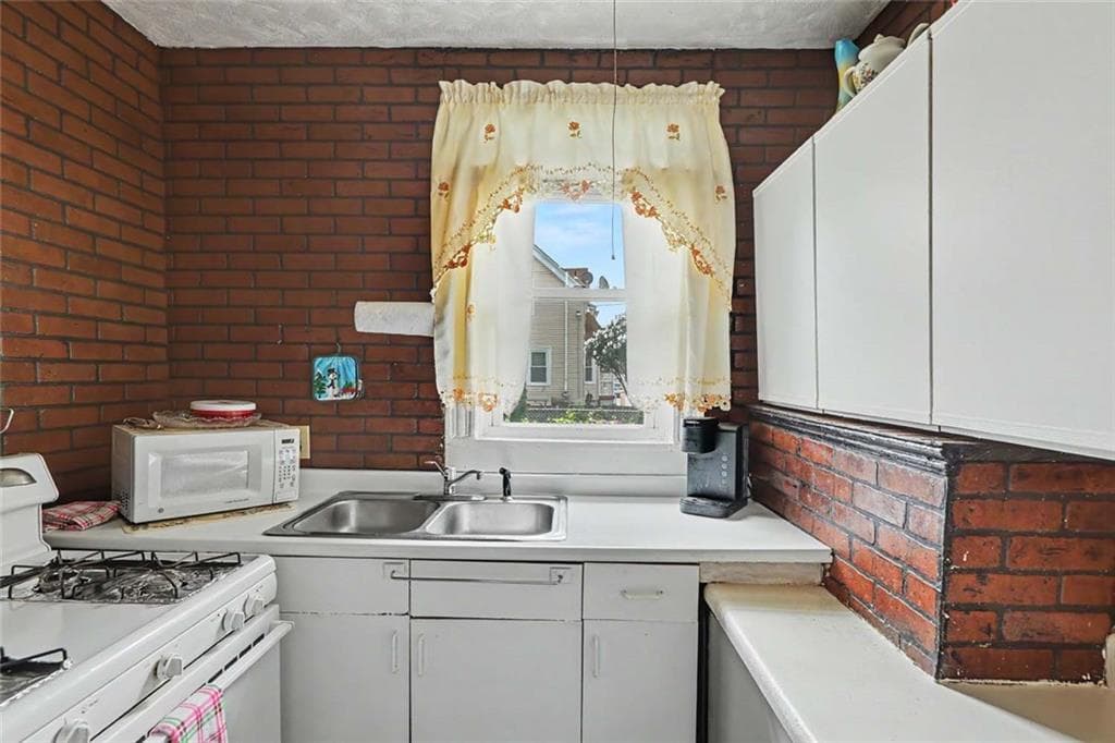 304 Indiana Avenue photo 20