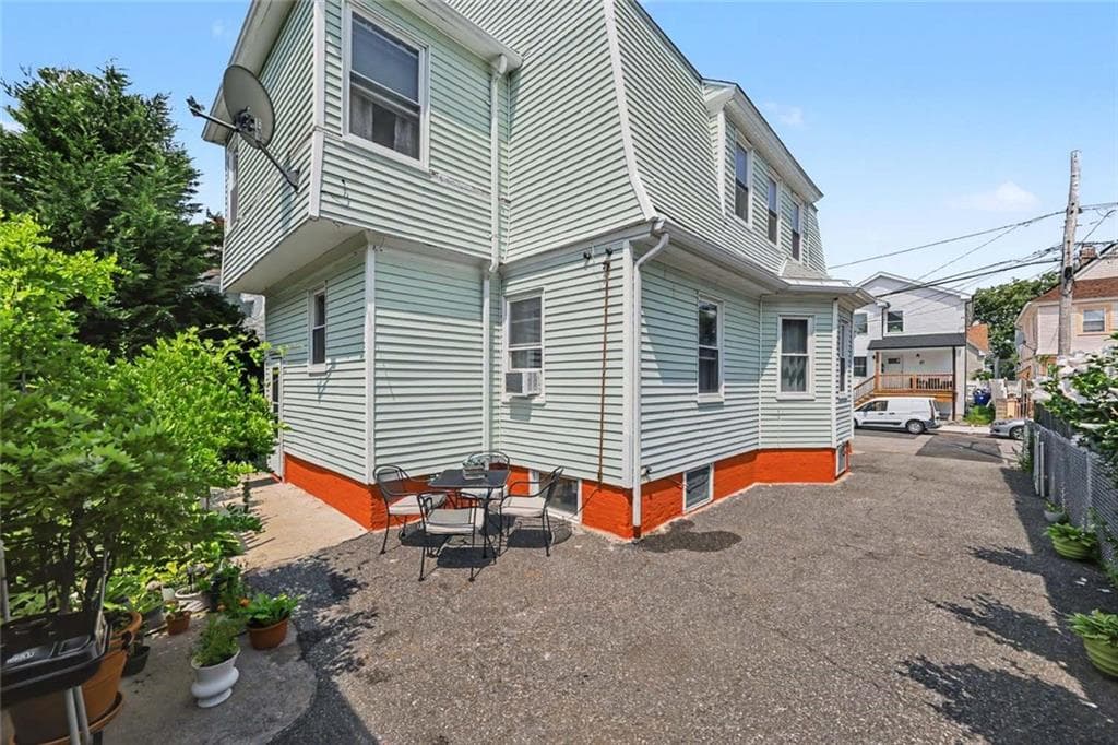 304 Indiana Avenue photo 49