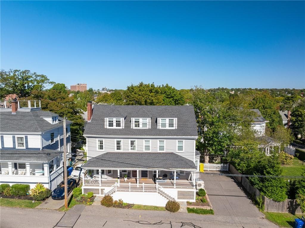 Condominium at 10 12 Champlin Street UNIT 10, Newport, photo 43 of 47