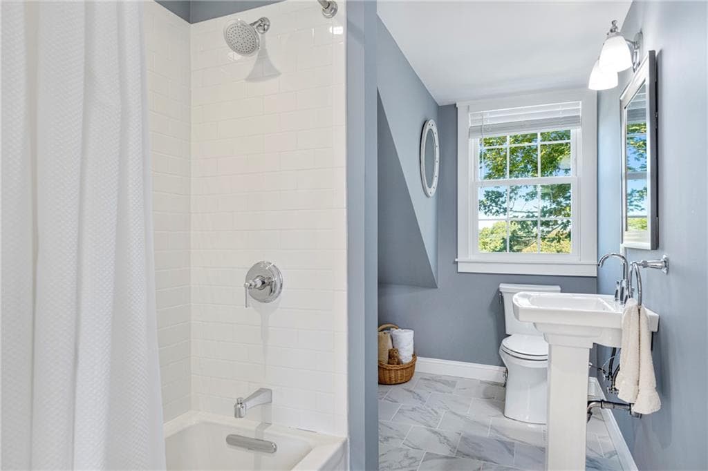 Condominium at 10 12 Champlin Street UNIT 10, Newport, photo 28 of 47
