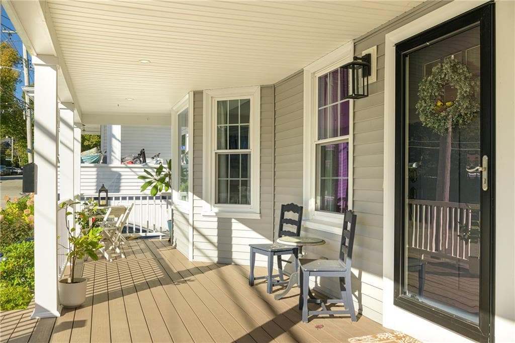 Condominium at 10 12 Champlin Street UNIT 10, Newport, photo 5 of 47