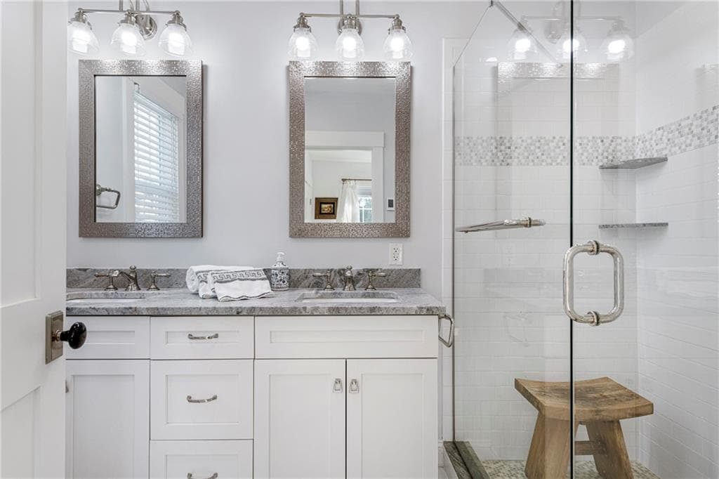 Condominium at 10 12 Champlin Street UNIT 10, Newport, photo 21 of 47