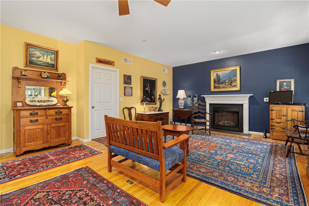 59 Sylvan Way photo 21